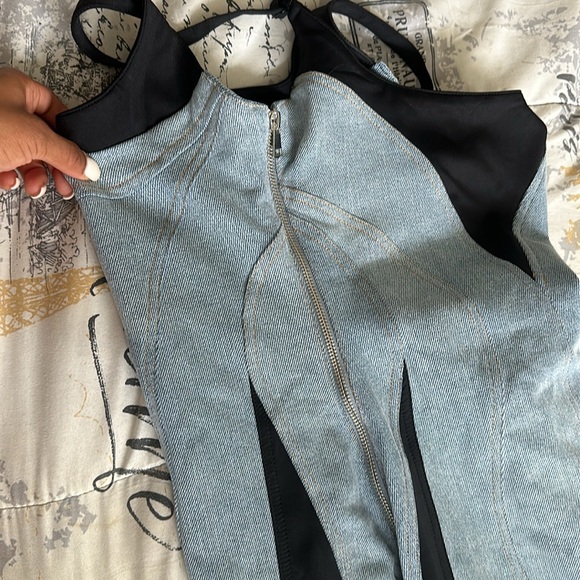 Very cute mini dress. Brand new, never worn. Too small - Picture 2 of 2